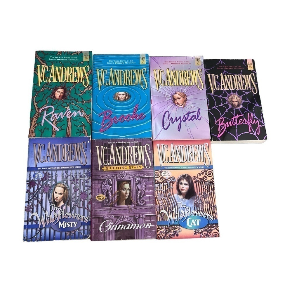 Vintage 90s Y2K VC Andrews Bundle of Books Softcover